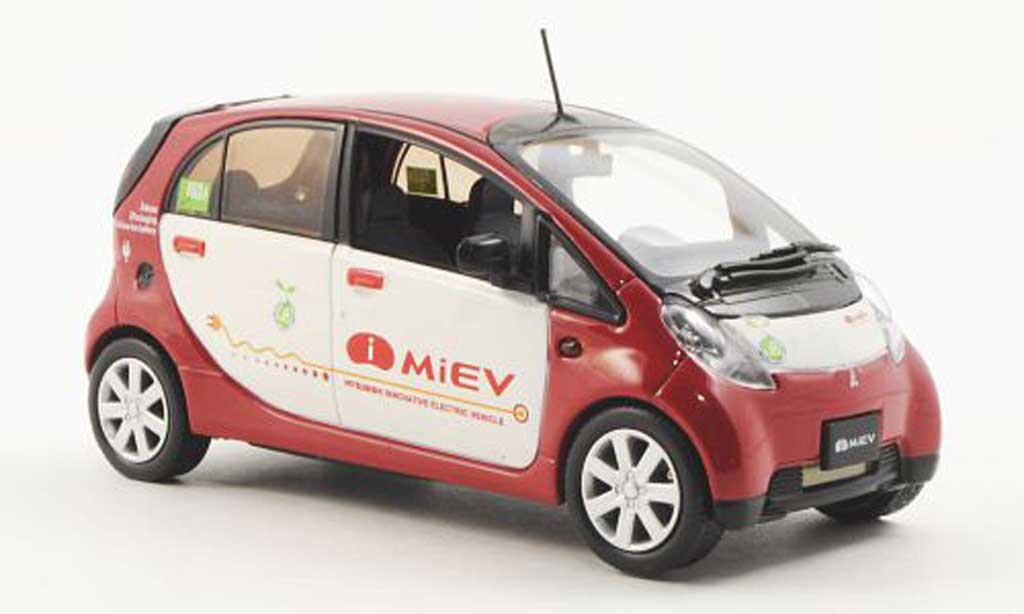 Mitsubishi iMiev 1/43 J Collection G8 Hokkaido Toyako Summit 2008 modelauto