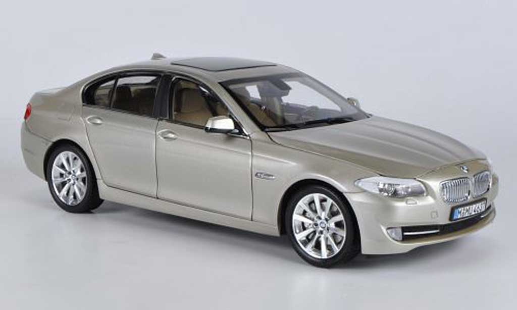 Bmw 518 F10 1/18 Welly F10 d or modelauto