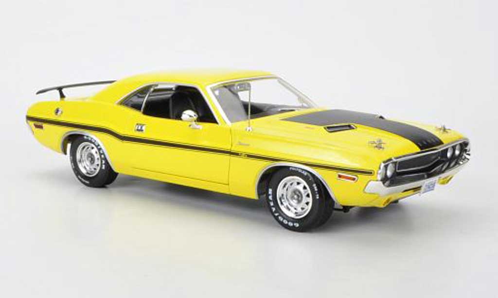 Dodge Challenger 1970 1/18 Greenlight 1970 R/T geel/mattzwart 1970 NCIS modelauto