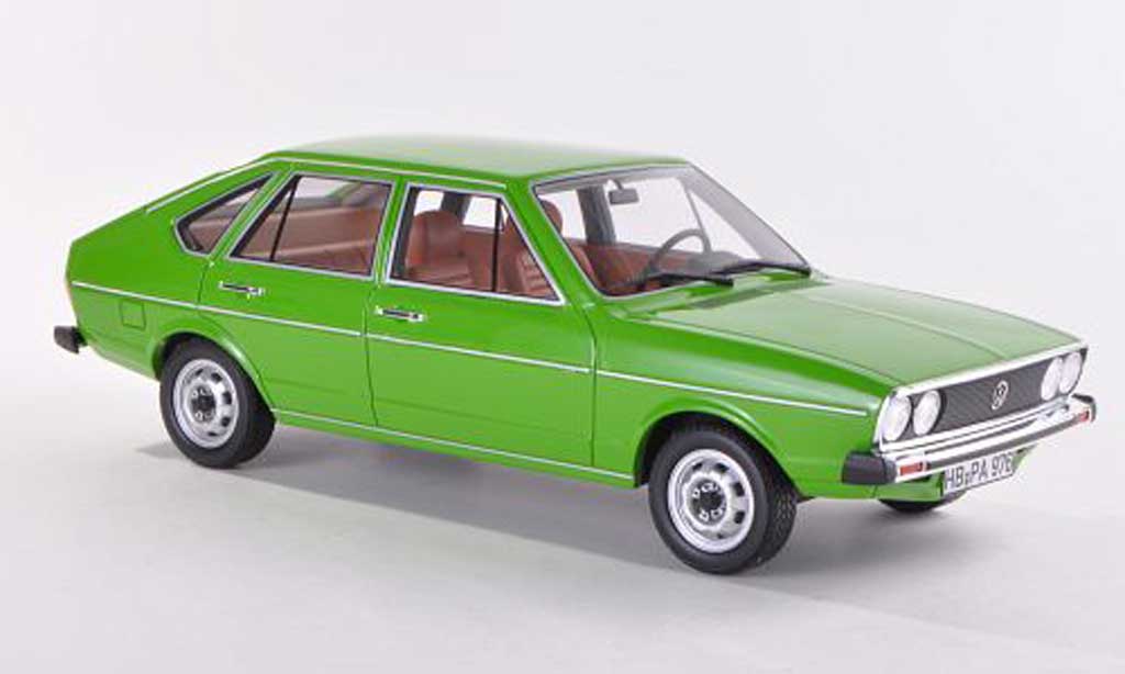 Volkswagen Passat 1/18 BoS Models TS (B1) grun limitierte Auflage 1.000 Stuck 1976 modelauto
