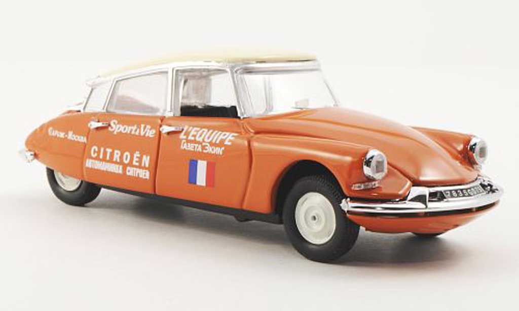 Citroen ID 19 1/43 Rio Paris - Moskau 1957 modelauto