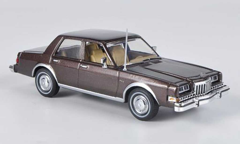 Dodge Diplomat 1/43 American Heritage Models bruin 1985 modelauto