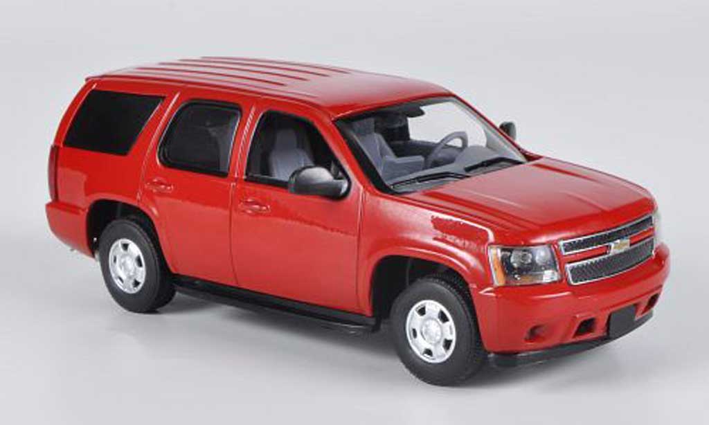 Chevrolet Tahoe 1/43 First Response PPV rood 2011 modelauto