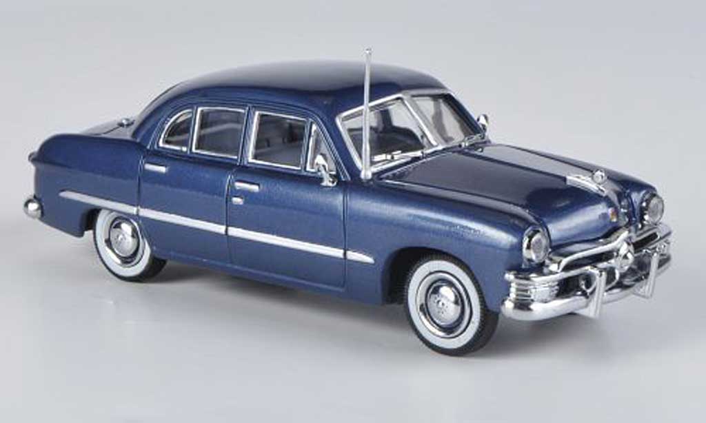 Ford Custom 1949 1/43 American Heritage Models 1949 4-portes Sedan blauw modelauto