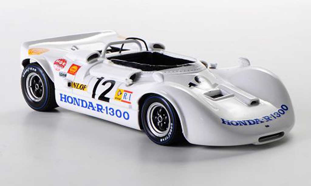 Honda R-1300 1/43 Ebbro No.12 K.Yoshifumi / T.Fukumi 1000km Suzuka 1969 modelauto