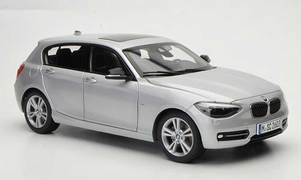 Bmw 114 F20 1/18 Paragon F20 i grijs Funfturer 2011 modelauto
