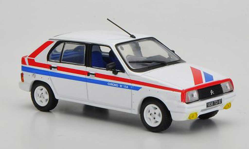 Citroen Visa 1/43 Nostalgie II Chrono wit/blauw/rood 1982 modelauto