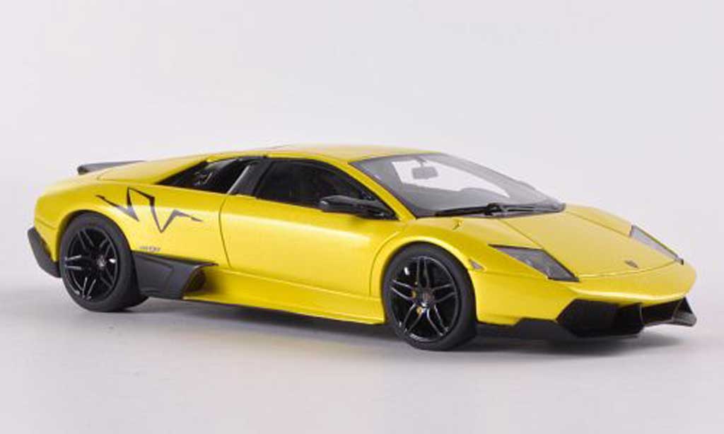 Lamborghini Murcielago LP670 1/43 Look Smart LP670 SV Fixed Wing geel modelauto