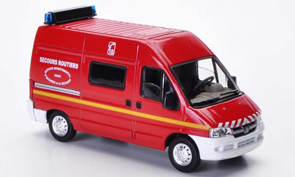 Peugeot Boxer 1/43 Solido Secours Routiers - Indre (F) modelauto