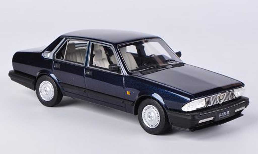 Alfa Romeo Alfa 6 2.5i 1/43 Kess V6 Quadrifoglio blauw 1983 modelauto