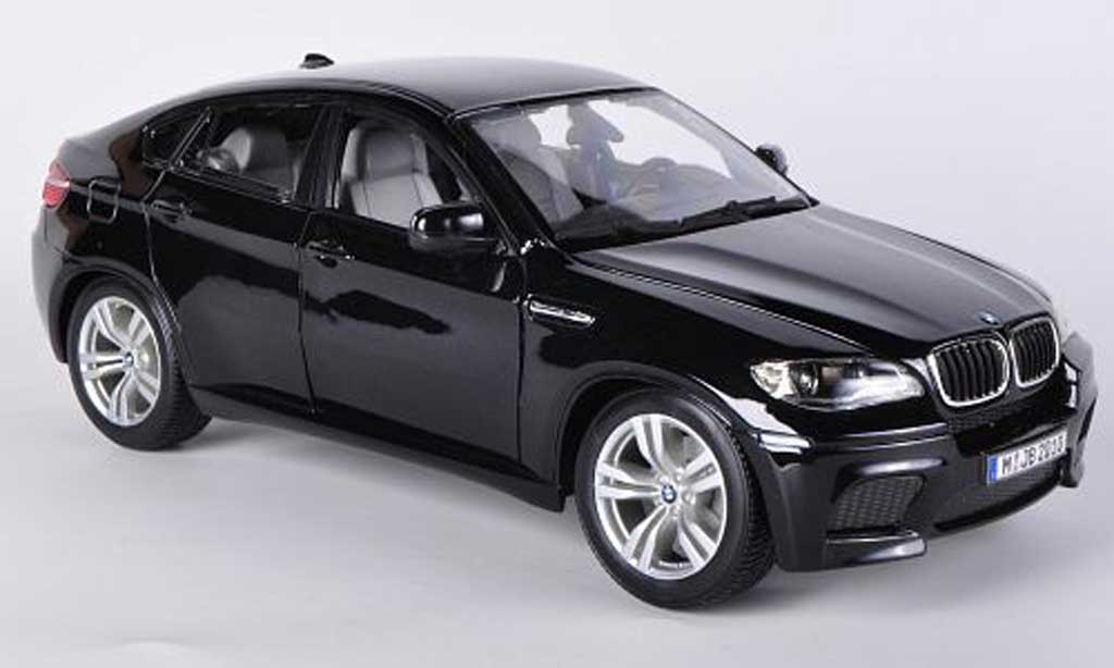 Bmw X6 E71 1/18 Burago E71 M zwart modelauto