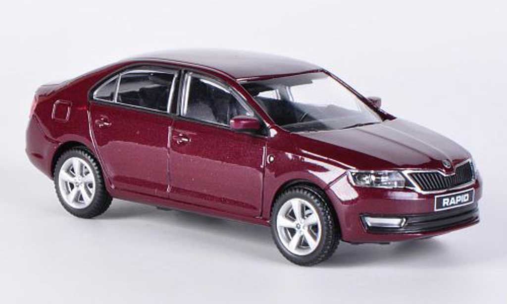Skoda Rapid 1/43 Abrex rood 2012 modelauto