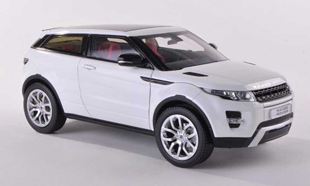Range Rover Evoque 1/18 Welly Coupe wit LHD modelauto