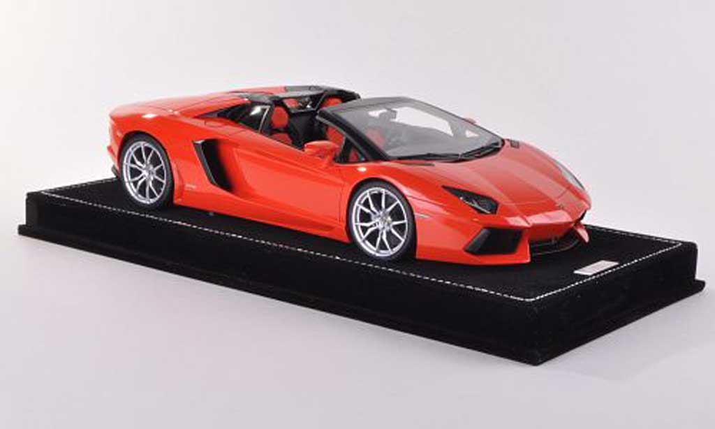 Lamborghini Aventador LP700-4 1/18 MR Collection LP700-4 Roadster oranje modelauto