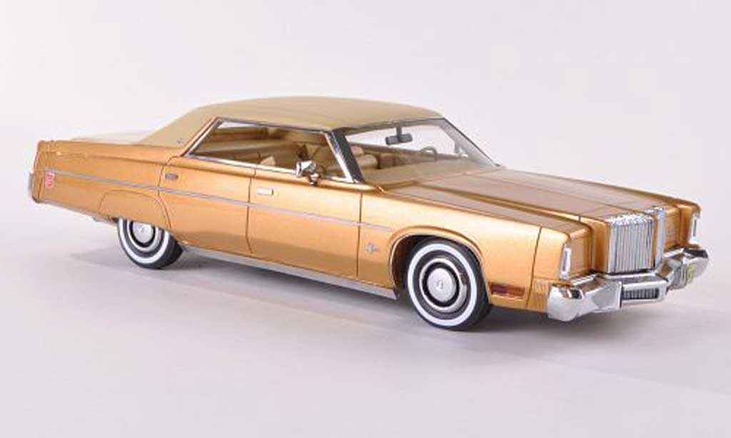 Chrysler Imperial 1/43 Neo 4-Door Hardtop Sedan gold/mattbeige 1975 modelauto