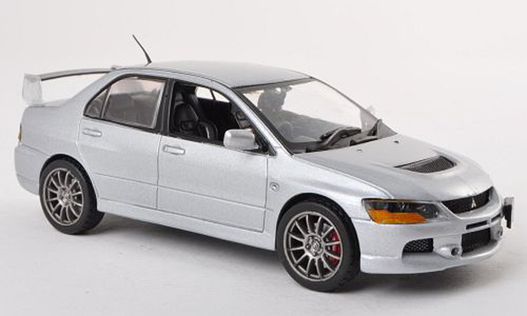 Mitsubishi Lancer Evolution IX 1/43 Vitesse Evolution IX grijs RHD modelauto