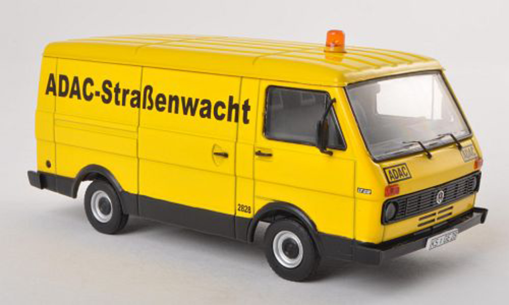 Volkswagen LT28 1/43 Premium ClassiXXs combi ADAC modelauto