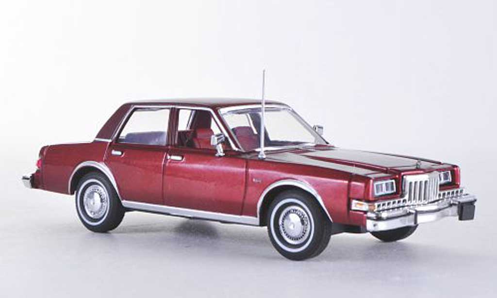 Dodge Diplomat 1/43 American Heritage Models rood/rood 1985 modelauto