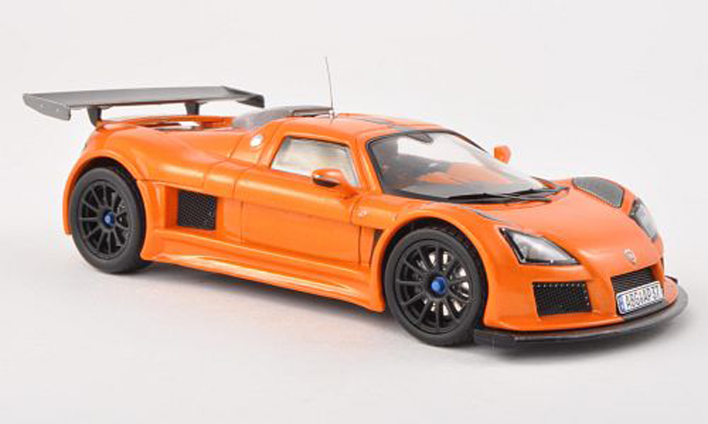 Gumpert Apollo 1/43 IXO S l 2010 modelauto