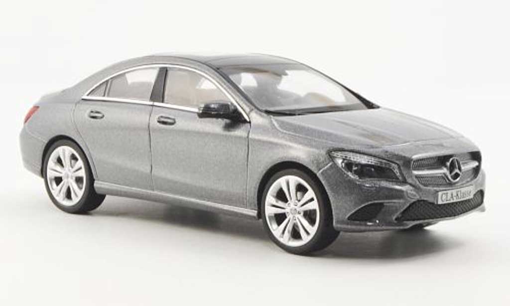 Mercedes CLA 1/43 Schuco (C117) grijs 2012 modelauto