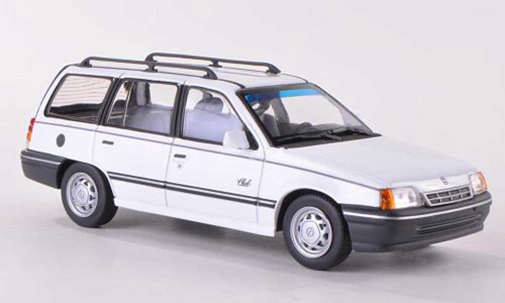 Opel Kadett E 1/43 Minichamps E Caravan wit 1989 modelauto