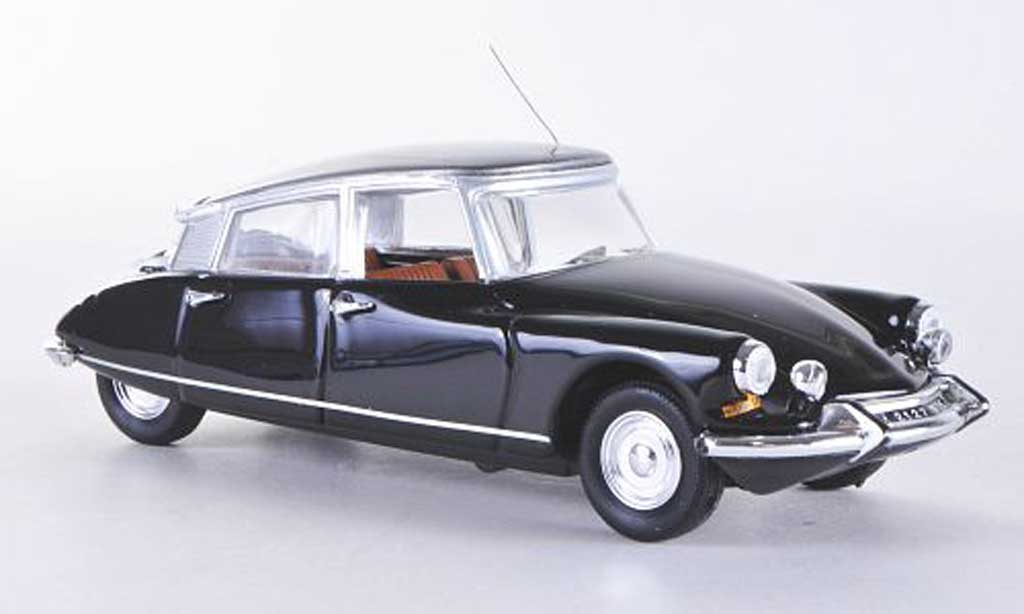 Citroen DS 19 1/43 Rio 19 Pallas zwart 1965 modelauto