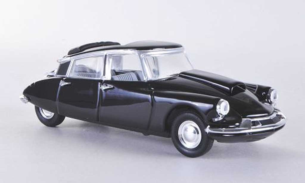 Citroen DS 19 1/43 Rio 19 6 Zylinder zwart 1960 modelauto