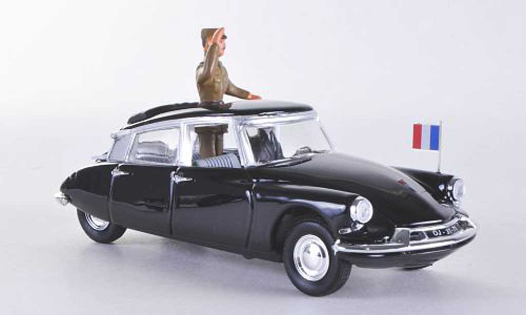 Citroen DS 19 1/43 Rio 19 General de Gaulle 1960 modelauto