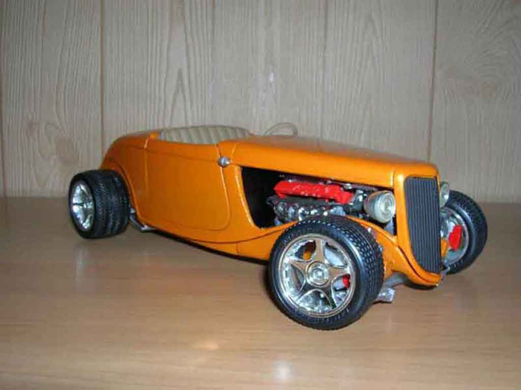 Ford 1934 Hot Rod rt 10 1/18 Solido
