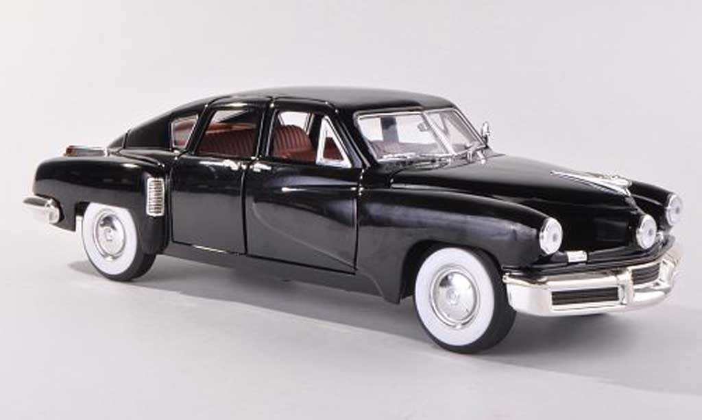 Tucker Torpedo 1/18 Yat Ming zwart 1948 modelauto