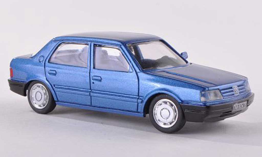 Peugeot 309 Berline 1/43 Paradcar Sedan blauw modelauto