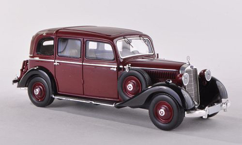 Mercedes 260 D 1/43 Esval Models D Pullmann Landaulet zwart-rood/zwart 1936 modelauto