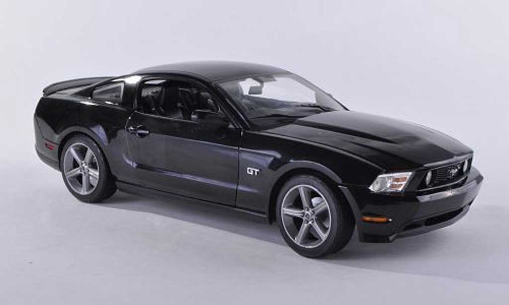 Ford Mustang 2010 1/18 Greenlight 2010 GT zwart modelauto