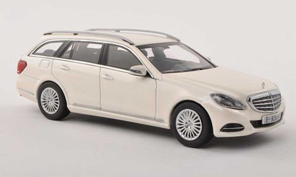 Mercedes Classe E 1/43 Kyosho T-Modele (S212) wit 2013 modelauto