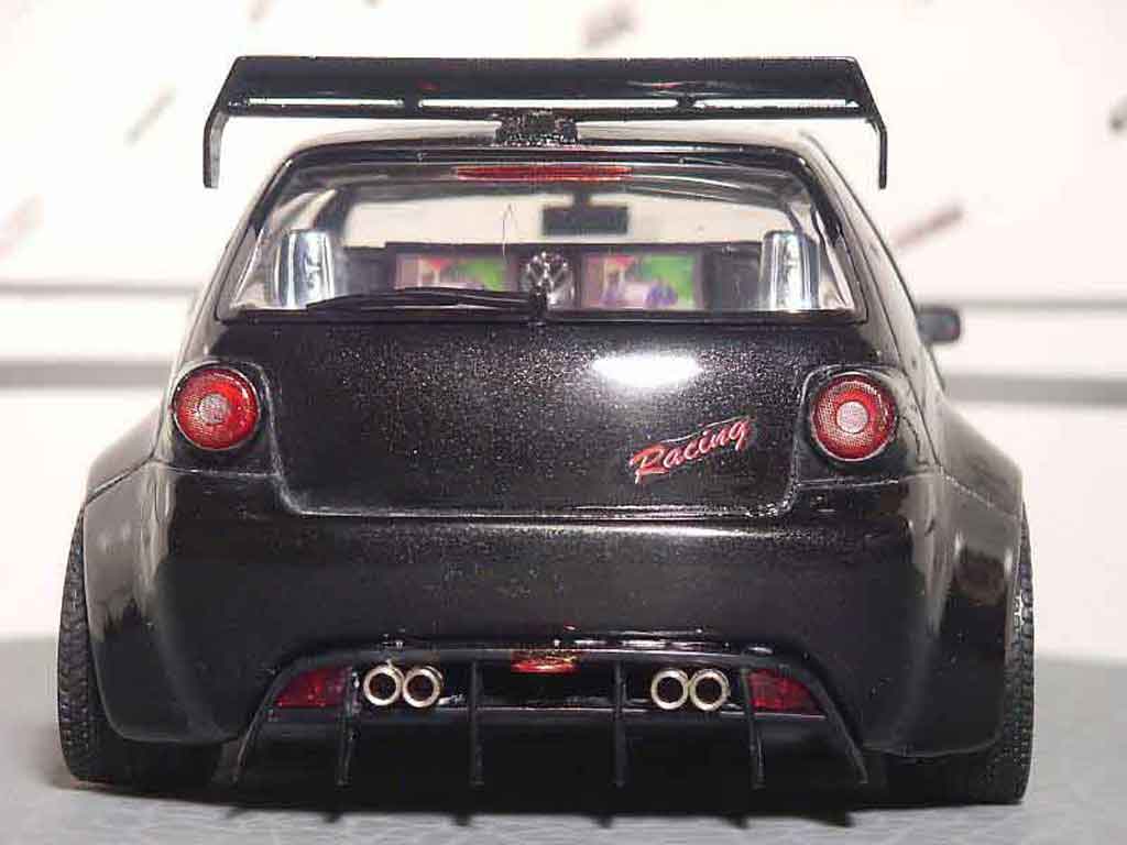 Volkswagen Golf 4 GTI 1/18 Revell 4 GTI adrenaline charged modelauto