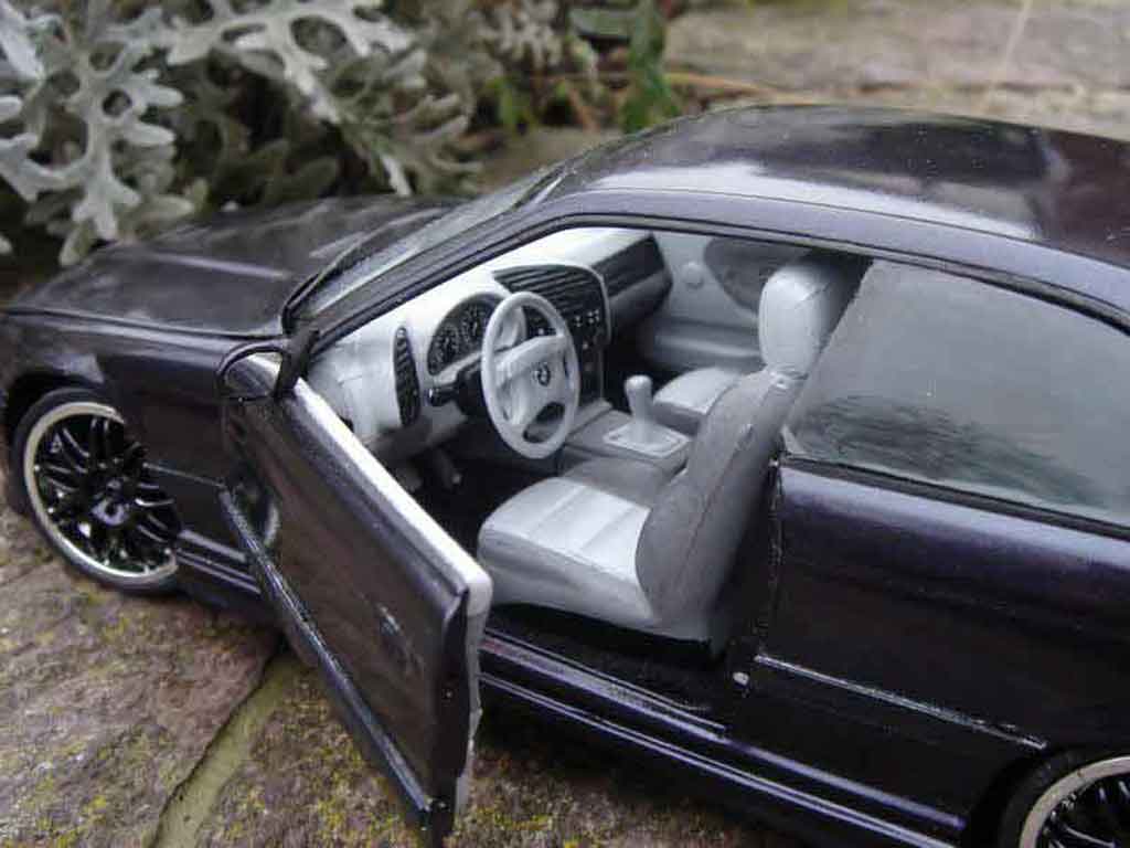 Bmw M3 coupe E36 preparation auto tuning 93 1/18 Ut Models