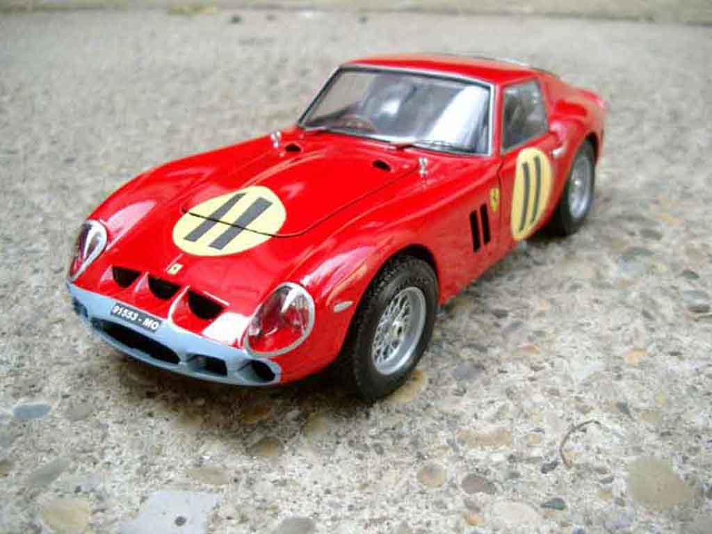 Ferrari 250 GTO 1963 1/18 Burago GTO 1963 #11 modelauto