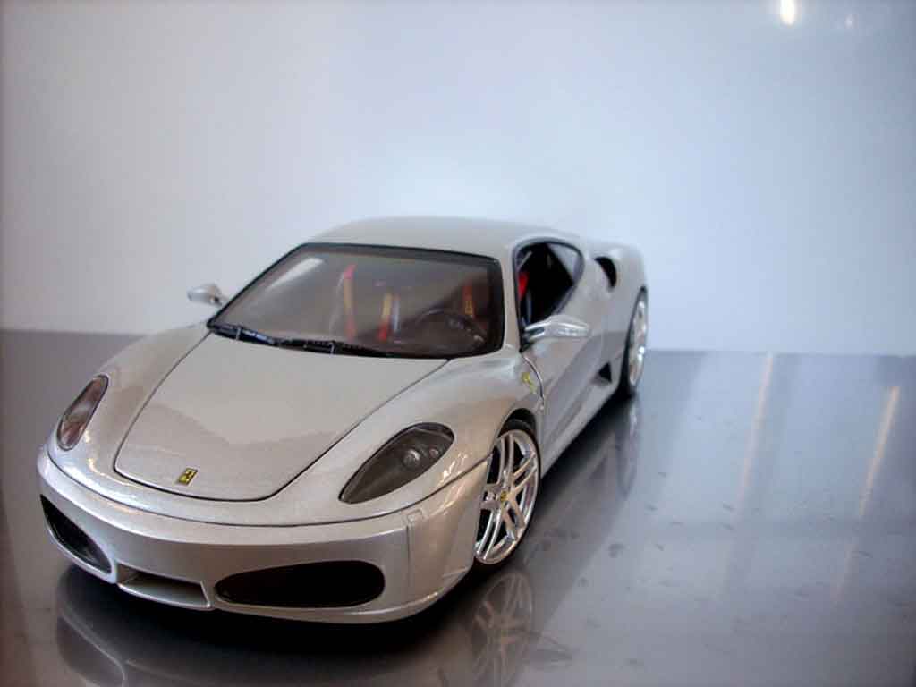 Ferrari F430 Coupe grijs 1/18 Hot Wheels