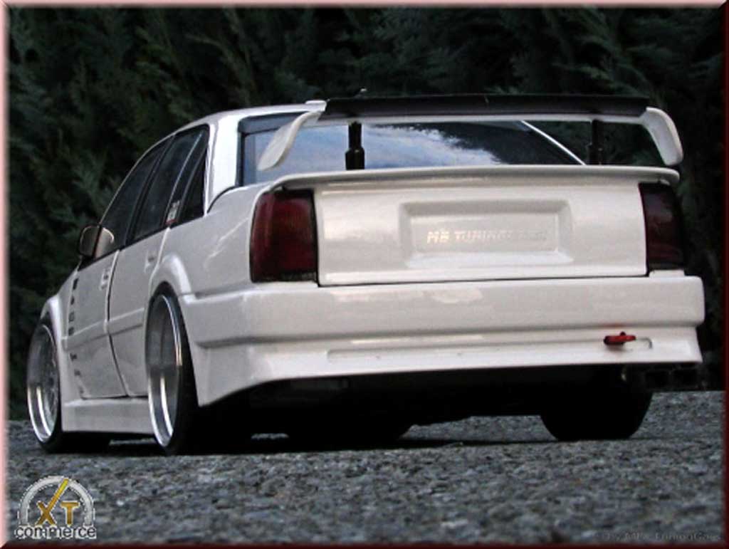 Opel Omega 1/18 Minichamps lotus 3000 wit jantes 19 pouces bbs modelauto