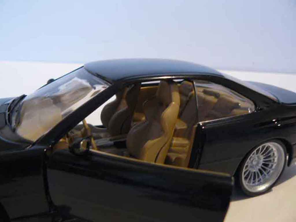 Bmw 850 csi e31 zwart jantes alpina 1/18 Maisto