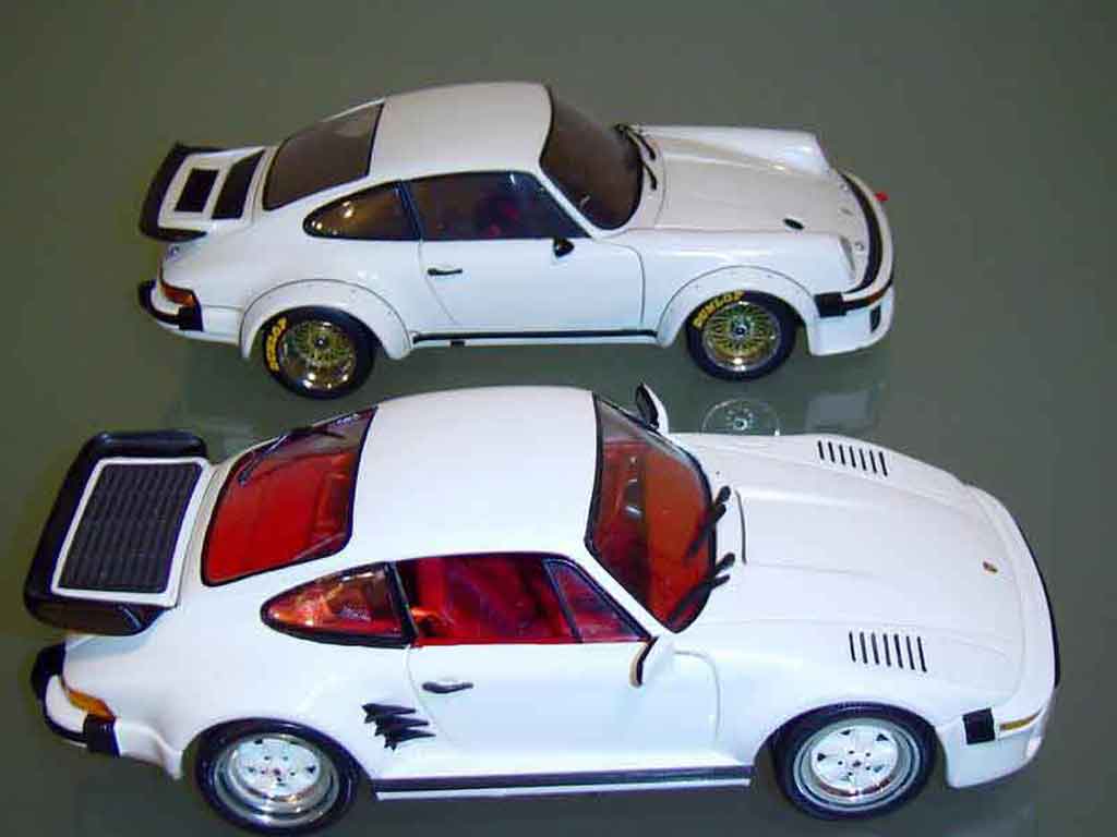 Porsche 911 Turbo Flat Nose type 1/18 Revell