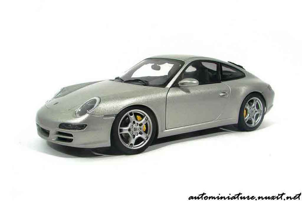 Porsche 911 S Carrera grijs polaire 1/18 Autoart