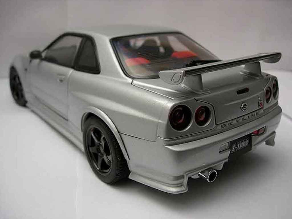 Nissan Skyline R34 GTR nismo z-tune 1/18 Autoart