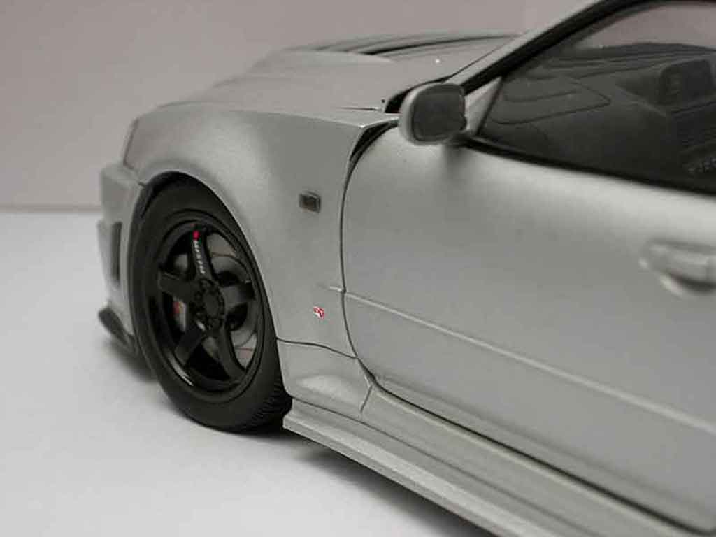 Nissan Skyline R34 GTR nismo z-tune 1/18 Autoart