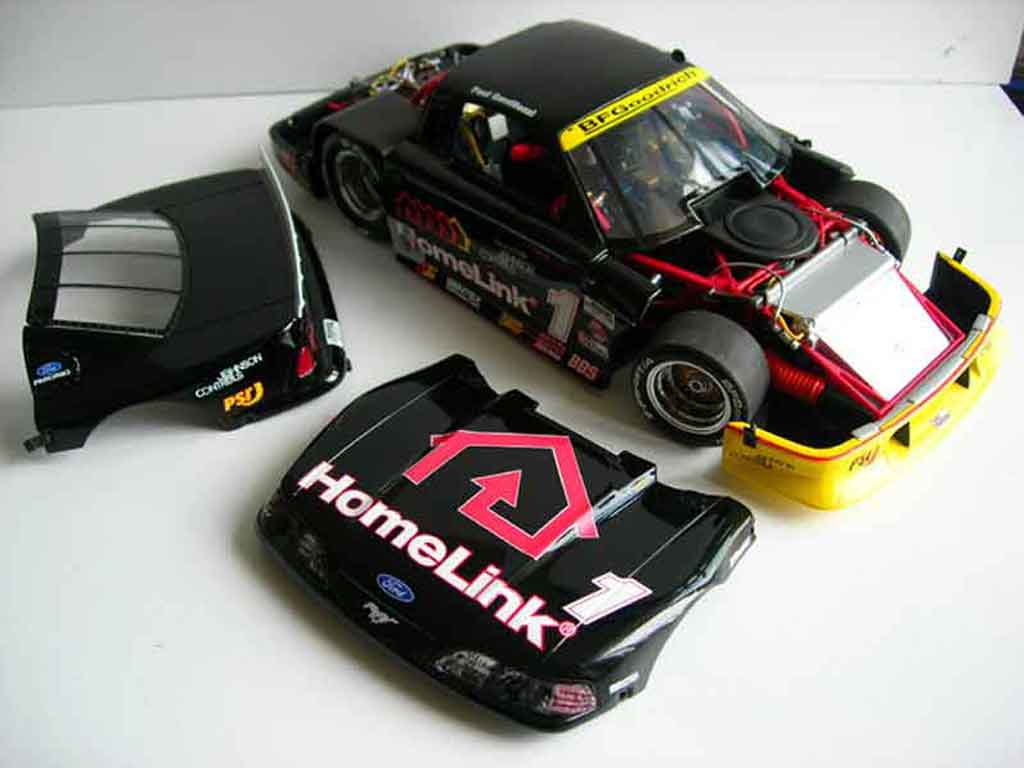 Ford Mustang DTM v8 paul gentilozzi 1/18 GMP