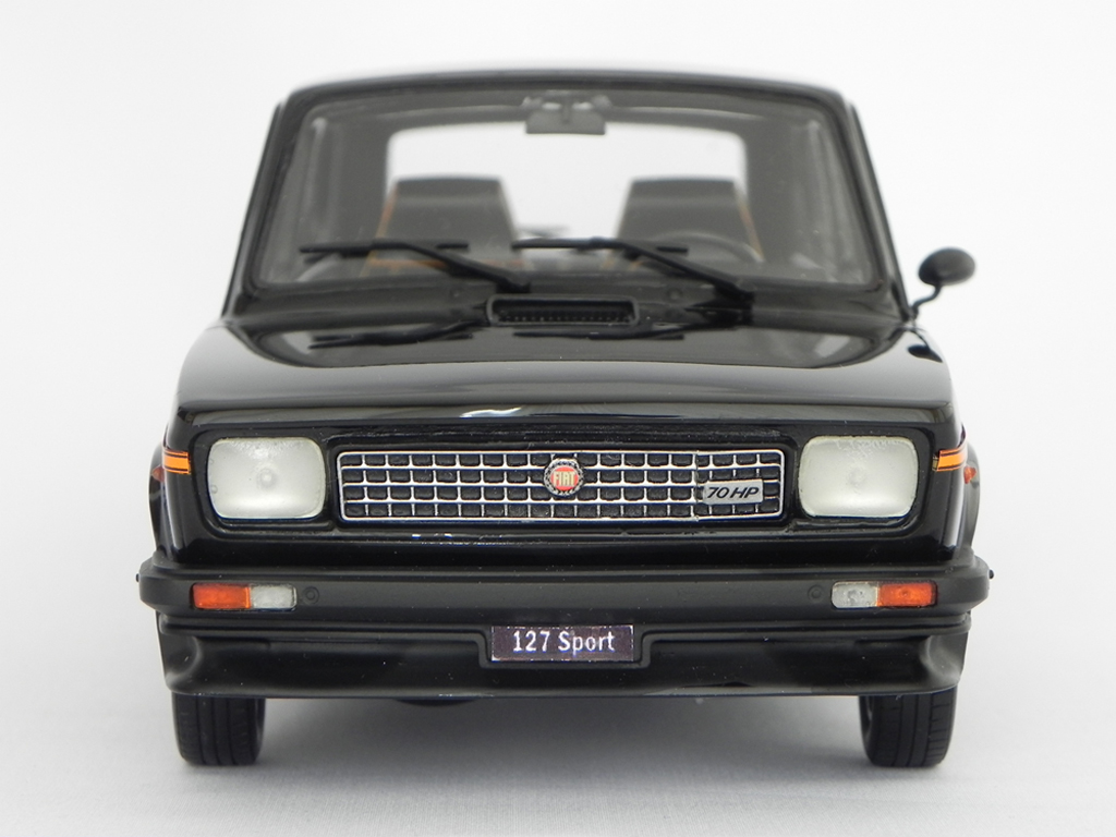 Fiat 127 Sport 70 HP LM090 zwart 1/18 Laudoracing Models