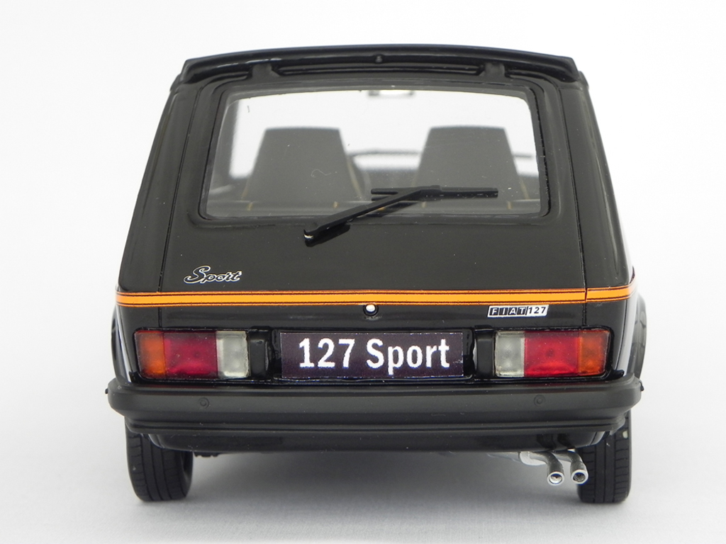 Fiat 127 Sport 70 HP LM090 zwart 1/18 Laudoracing Models
