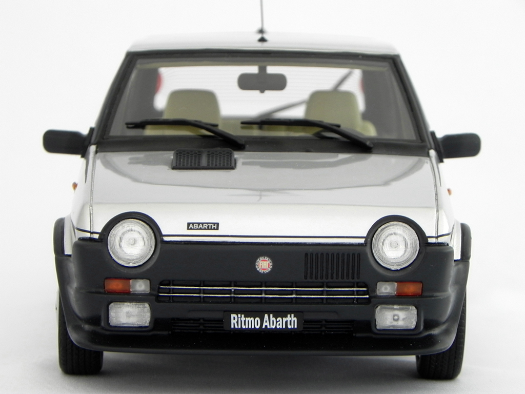 Fiat Ritmo 125 TC 1/18 Laudoracing Models 125 TC Abarth LM089 grijs modelauto