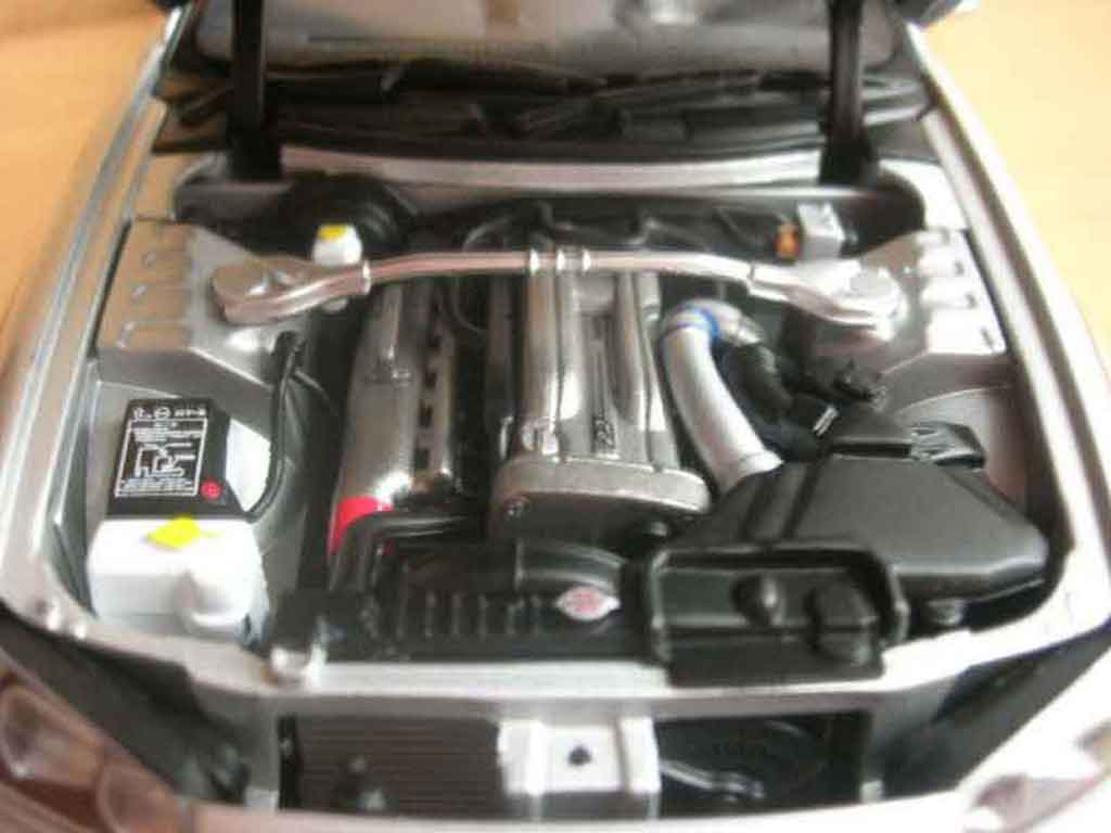 Nissan Skyline R34 GTR nismo z-tune Z2 1/18 Autoart
