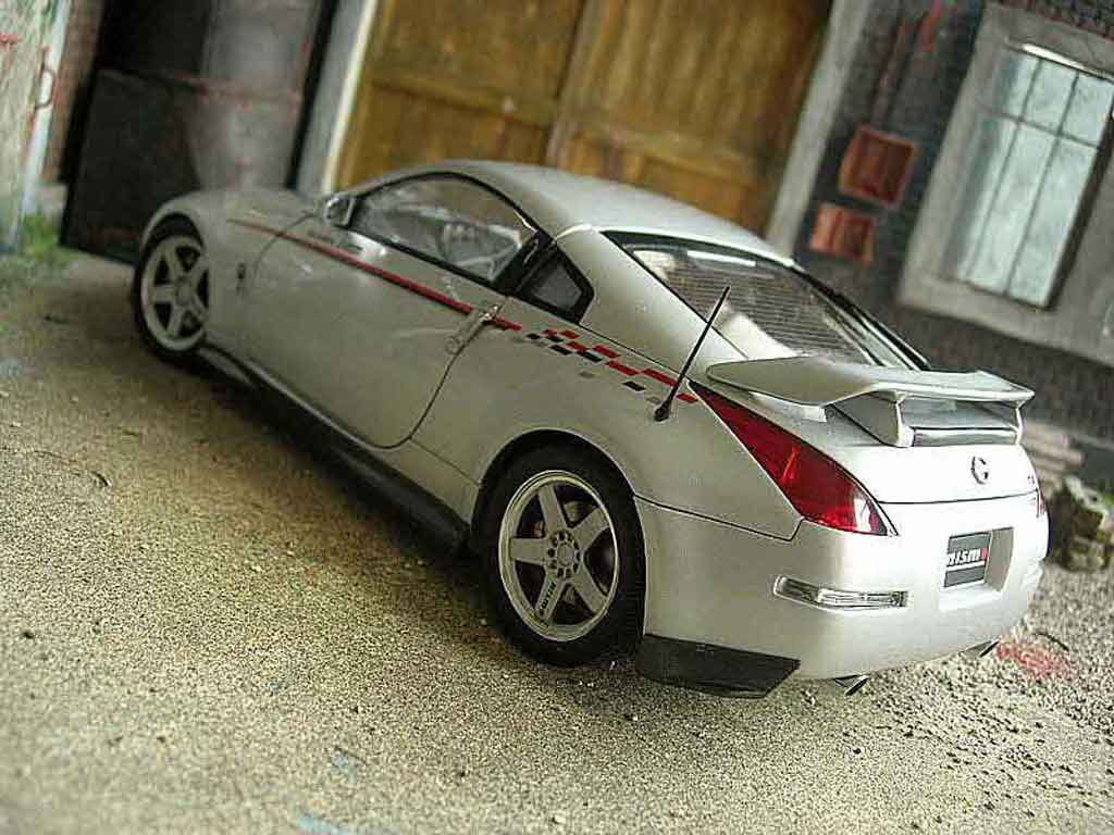 Nissan 350Z Base Nismo s-tune 1/18 Autoart